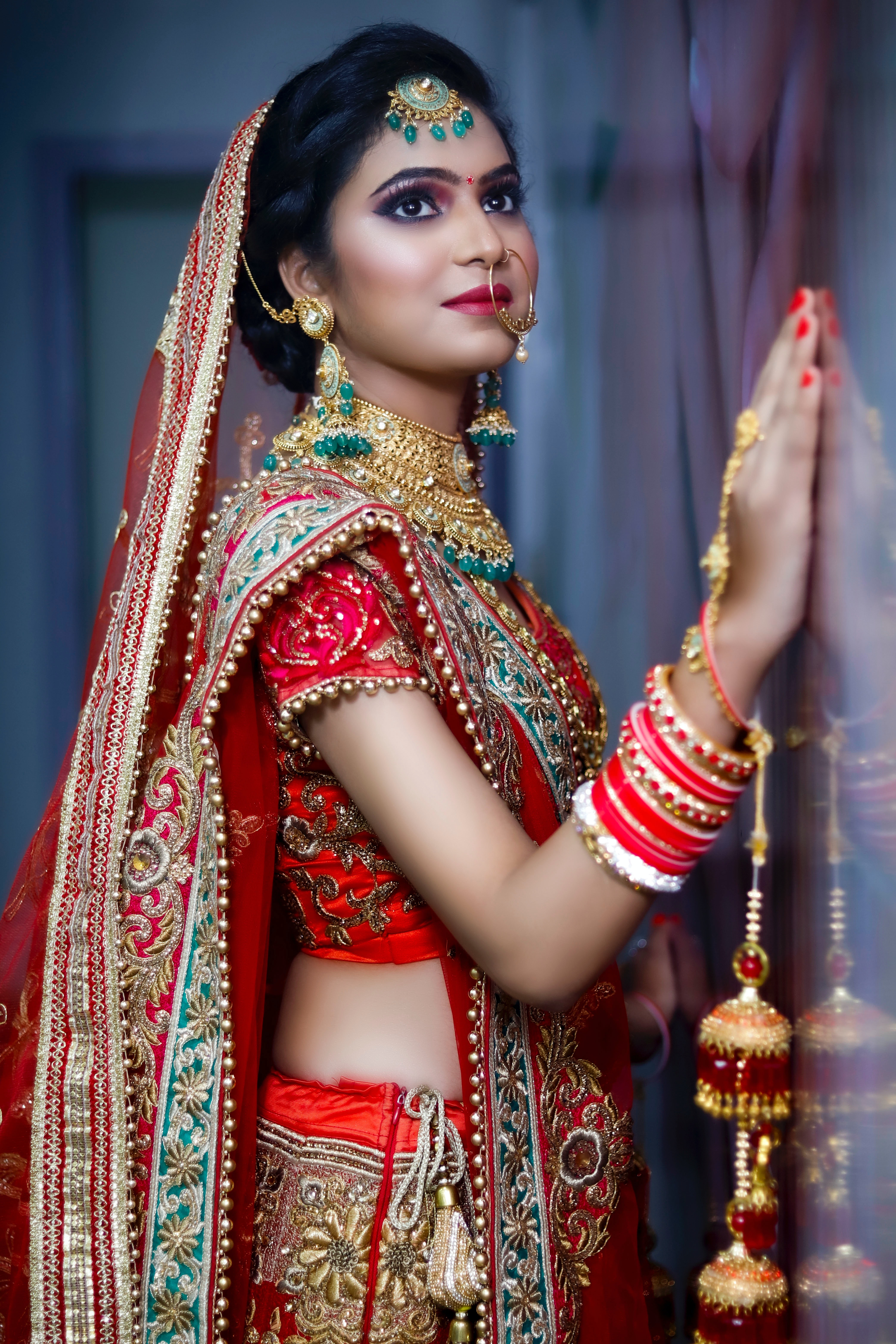 girl with ethnic makeup